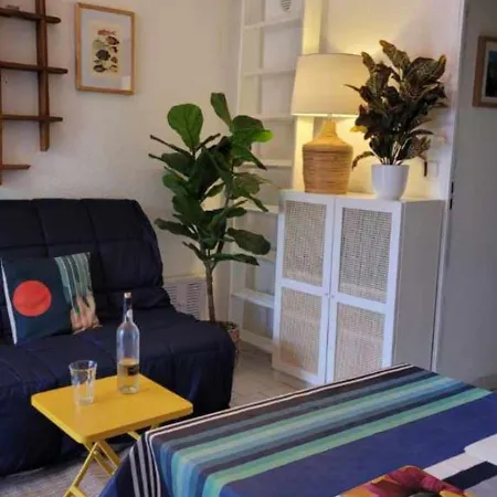 House 2p With Swimming Pool In Nyaraló *